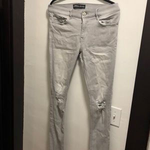 Light grey ripped jeans